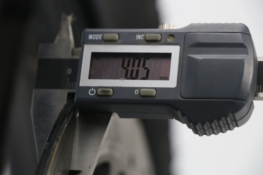 photo de CERCHIO ANTERIORE KYMCO AGILITY CITY 16P 125 (2015 - 2021) - Dettaglio del componente