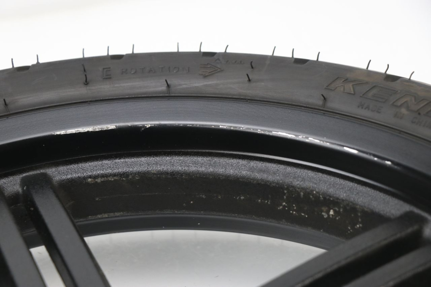 photo de CERCHIO ANTERIORE KYMCO AGILITY CITY 16P 125 (2015 - 2021) - Altra angolazione