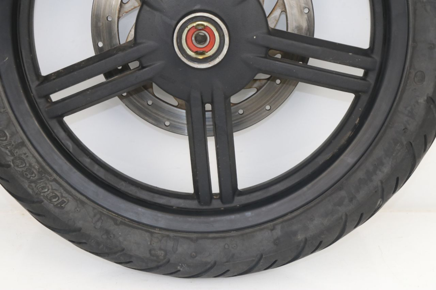 photo de CERCHIO ANTERIORE KYMCO AGILITY CITY 50 (2008 - 2016) - Dettagli dei punti di fissaggio