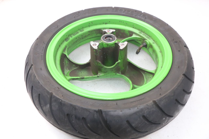 photo de CERCHIO ANTERIORE KYMCO AGILITY FR 2T 50 (2012 - 2017) - Zoom sullo stato d'uso