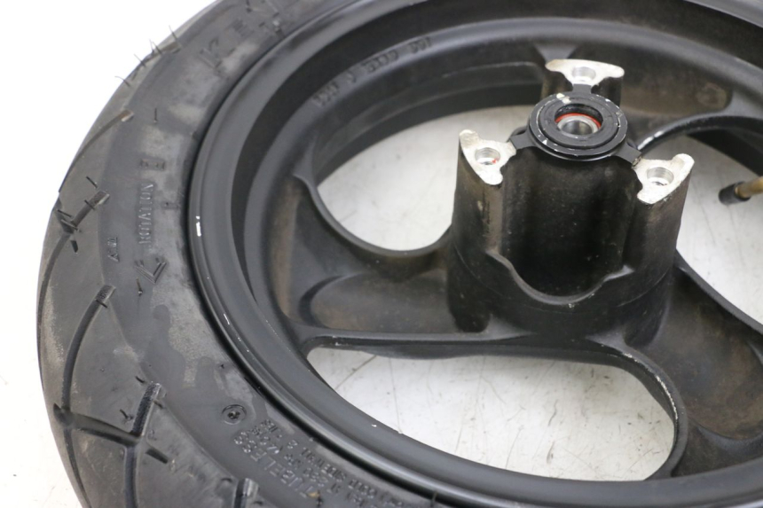 photo de CERCHIO ANTERIORE KYMCO AGILITY FR 2T 50 (2012 - 2017) - Zoom sullo stato d'uso