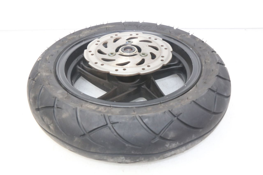 photo de CERCHIO ANTERIORE KYMCO AGILITY RS 2T 50 (2009 - 2013) - Primo piano tecnico