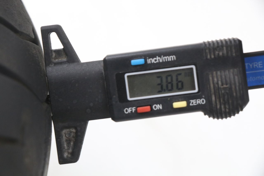 photo de CERCHIO ANTERIORE APRILIA ATLANTIC 125 (2003 - 2009) - Caratteristiche distintive