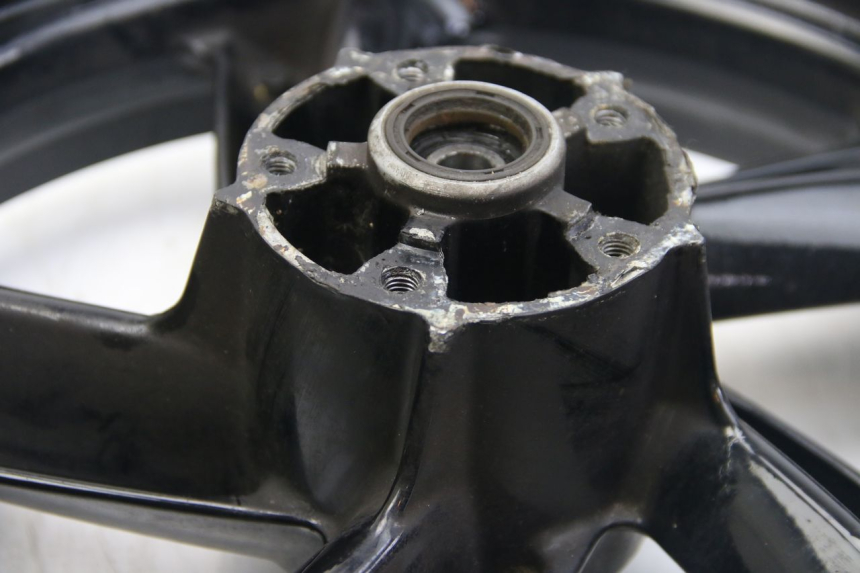 photo de CERCHIO ANTERIORE APRILIA ATLANTIC 500 (2002 - 2003) - Ispezione visiva dettagliata