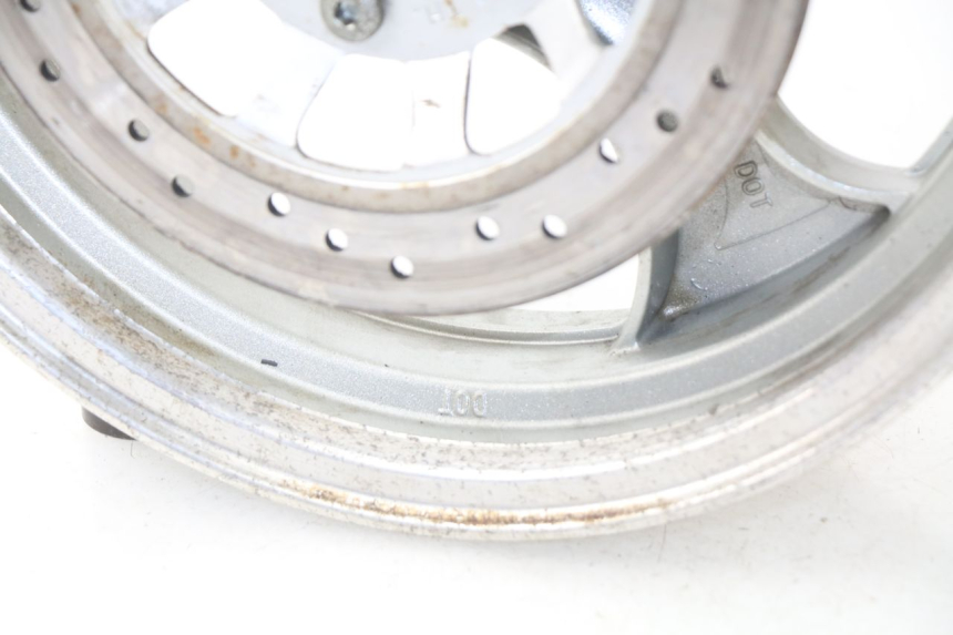 photo de CERCHIO ANTERIORE JONWAY AZTRAL 125 (2008 - 2017) - Caratteristiche distintive