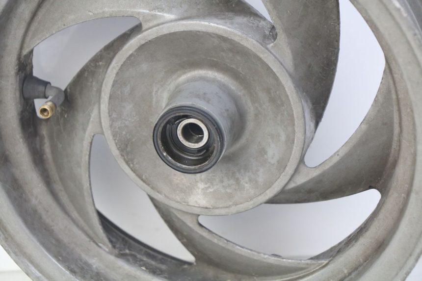 photo de CERCHIO ANTERIORE HONDA BALI EX 100 (1996 - 2000) - Stato della superficie e materiale