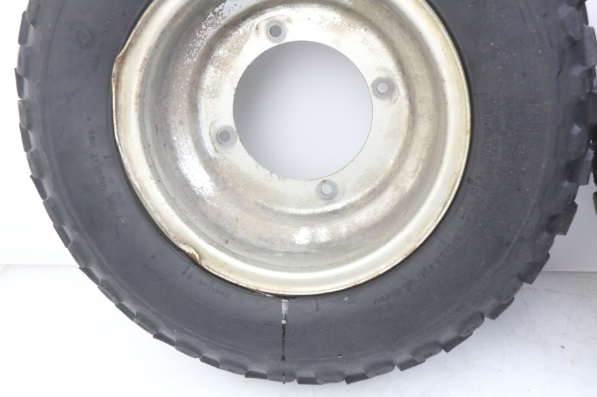 photo de CERCHIO ANTERIORE YAMAHA BLASTER 200 (2003 - 2007) - Zoom sui componenti