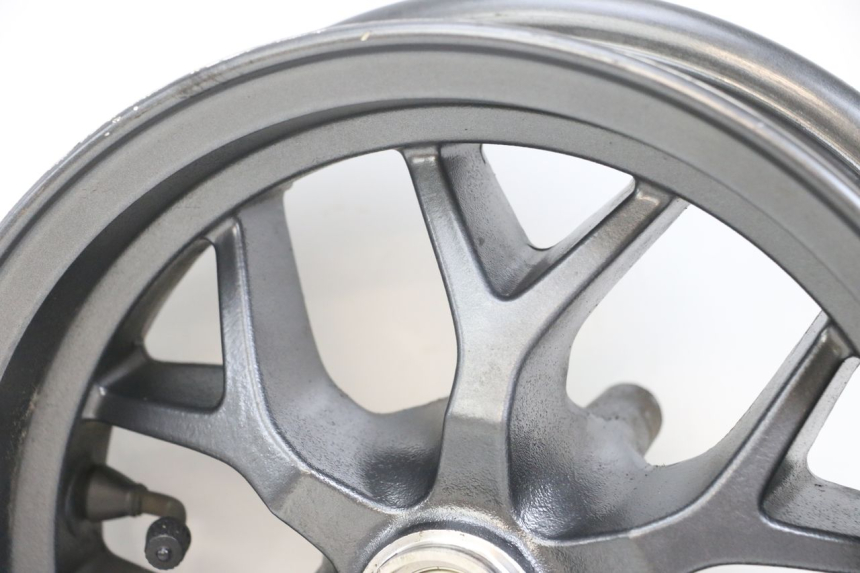 photo de CERCHIO ANTERIORE MBK BOOSTER SPIRIT 50 (2004 - 2017) - Dettagli dei punti di fissaggio