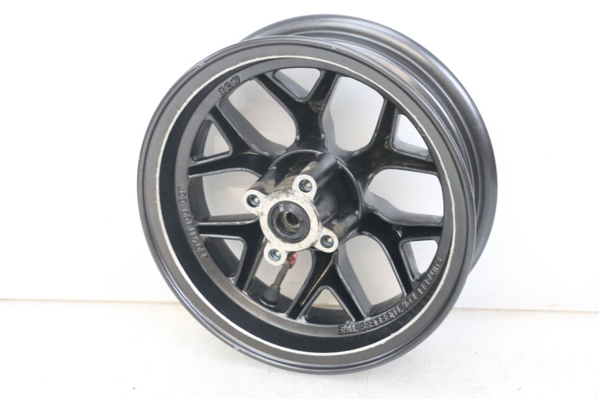 photo de CERCHIO ANTERIORE MBK BOOSTER SPIRIT 50 (2004 - 2017) - Dettagli dei punti di fissaggio