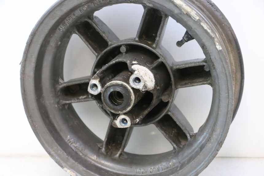 photo de CERCHIO ANTERIORE MBK BOOSTER SPIRIT 50 (1996 - 1999) - Zoom sullo stato d'uso