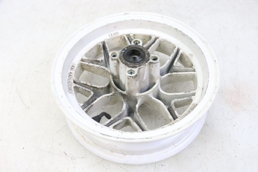 photo de CERCHIO ANTERIORE MBK BOOSTER SPIRIT NAKED 50 (2004 - 2017) - Caratteristiche distintive