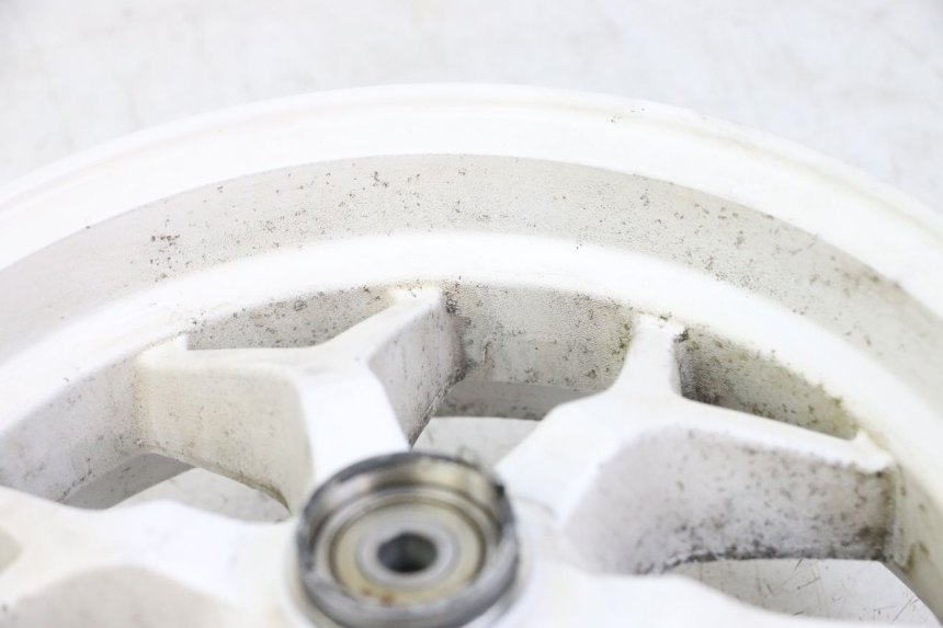 photo de CERCHIO ANTERIORE MBK BOOSTER SPIRIT NAKED 50 (2004 - 2017) - Primo piano ad alta risoluzione