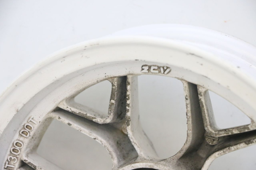 photo de CERCHIO ANTERIORE MBK BOOSTER SPIRIT NAKED 50 (2004 - 2017) - Primo piano tecnico