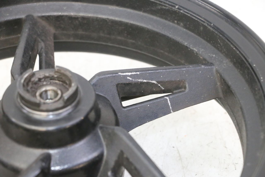 photo de CERCHIO ANTERIORE TNT MOTOR BOSTON 4T 50 (2018 - 2025) - Primo piano tecnico