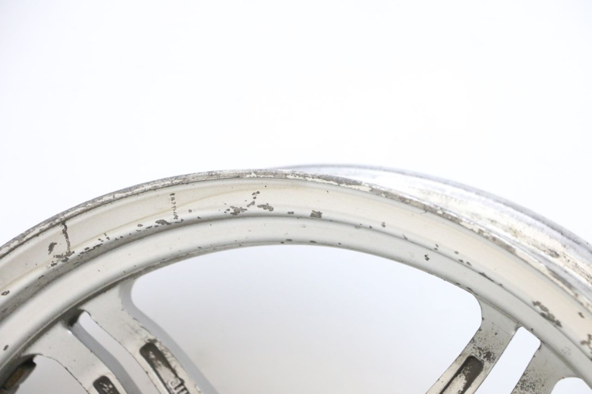 photo de CERCHIO ANTERIORE SUZUKI BURGMAN EXECUTIVE ABS 650 (2006 - 2012) - Angolazione alternativa