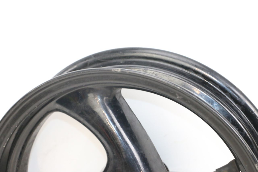 photo de CERCHIO ANTERIORE PEUGEOT BUXY 50 (1993 - 1998) - Dettagli dei punti di fissaggio