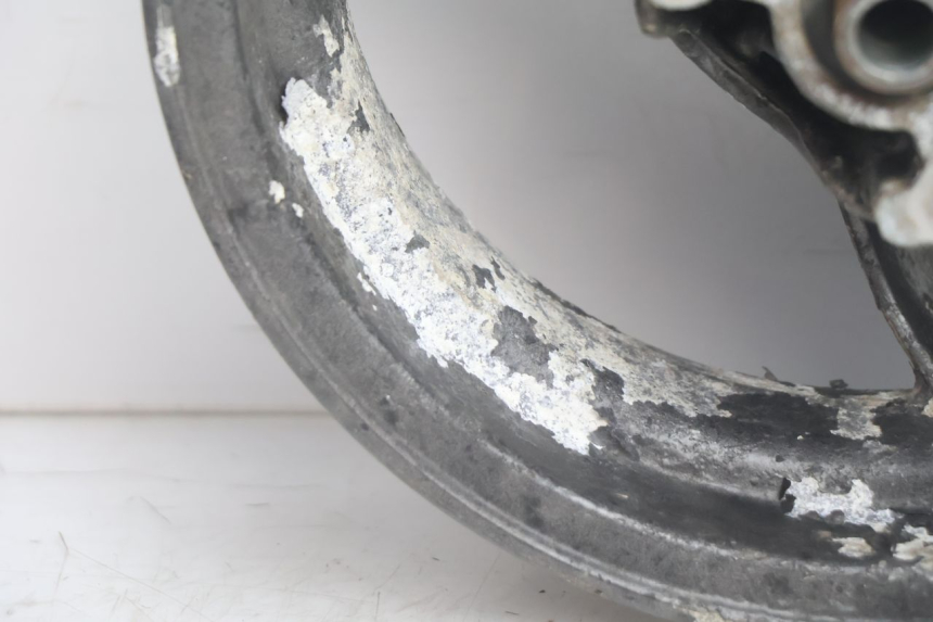 photo de CERCHIO ANTERIORE PEUGEOT BUXY 50 (1993 - 1998) - Zoom sui componenti