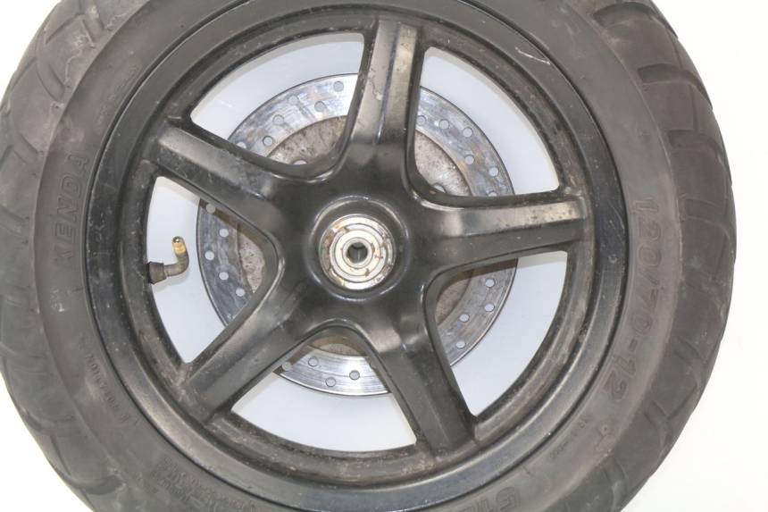 photo de CERCHIO ANTERIORE YAMAHA BW'S BWS 125 (2010 - 2013) - Dettagli dei punti di fissaggio