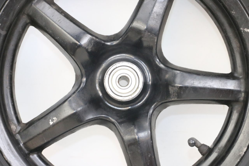 photo de CERCHIO ANTERIORE YAMAHA BW'S BWS 125 (2010 - 2013) - Caratteristiche distintive