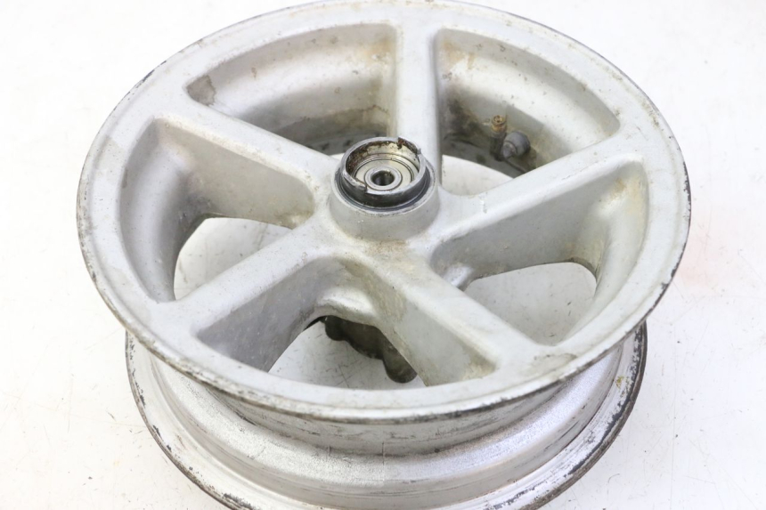 photo de CERCHIO ANTERIORE YAMAHA BW'S 100 (1999 - 2002) - Primo piano ad alta risoluzione