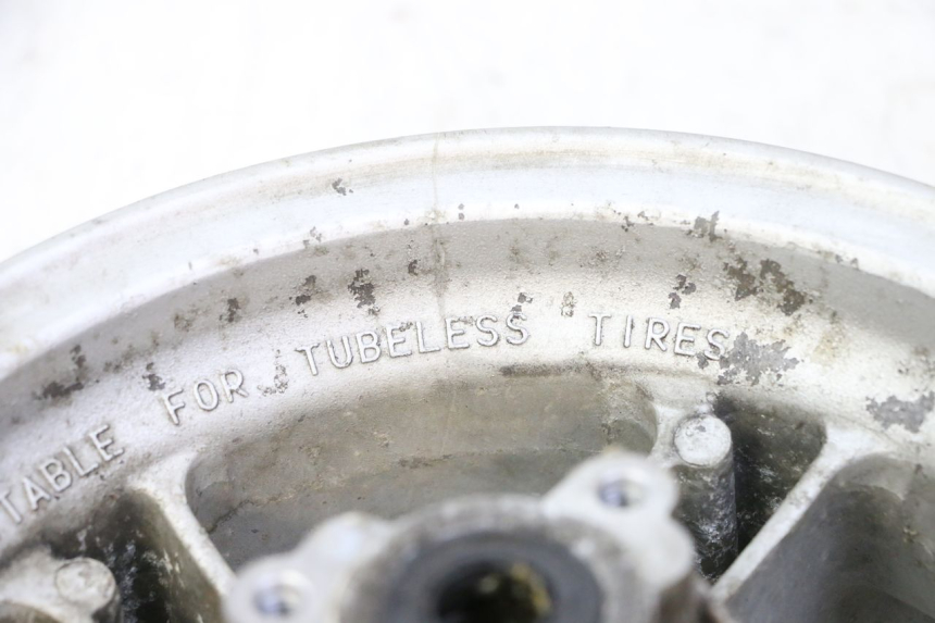 photo de CERCHIO ANTERIORE YAMAHA BW'S 100 (1999 - 2002) - Zoom sullo stato d'uso