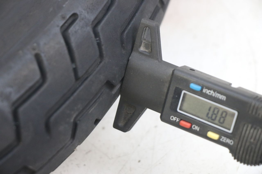 photo de CERCHIO ANTERIORE HONDA CA REBEL 125 (1995 - 2001) - Zoom sullo stato d'uso