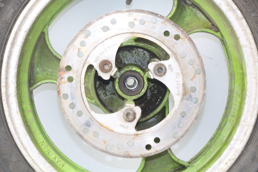 photo de CERCHIO ANTERIORE REVATTO CITYONE 50 (2006 - 2008) - Zoom sui componenti