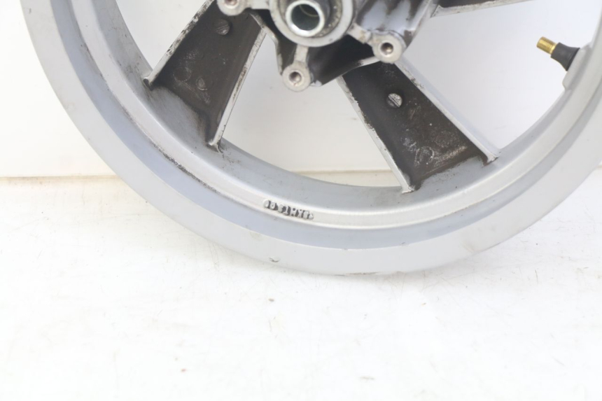 photo de CERCHIO ANTERIORE PEUGEOT CITYSTAR AIR 125 (2014 - 2017) - Ricambio usato controllato