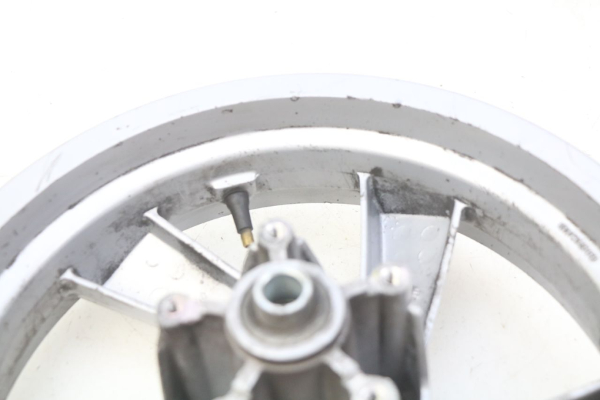 photo de CERCHIO ANTERIORE PEUGEOT CITYSTAR 125 (2011 - 2017) - Zoom sui componenti