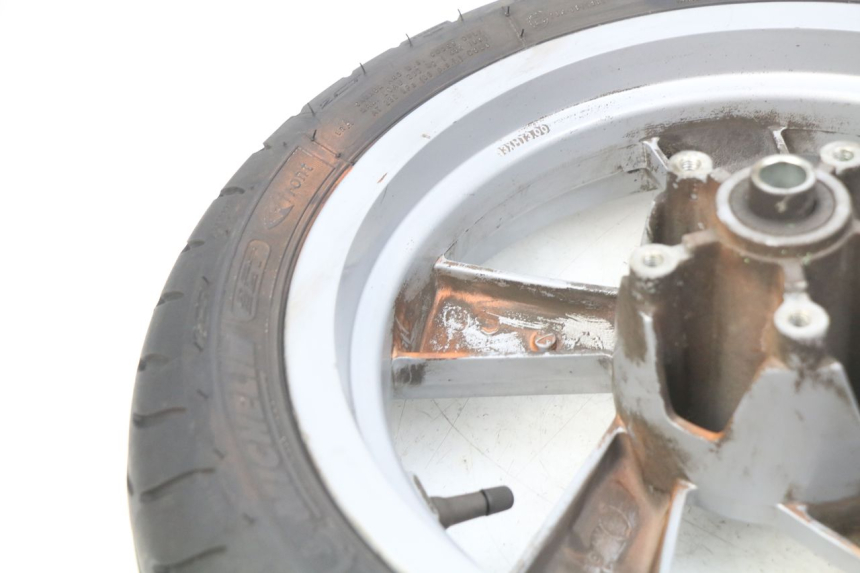 photo de CERCHIO ANTERIORE PEUGEOT CITYSTAR 50 (2013 - 2017) - Primo piano tecnico