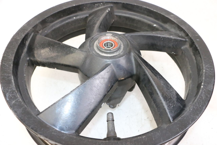 photo de CERCHIO ANTERIORE PEUGEOT CITYSTAR 50 (2013 - 2017) - Ricambio usato controllato