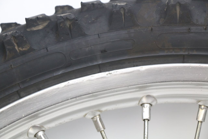 photo de CERCHIO ANTERIORE HONDA CRF CR-F 450 (2005 - 2008) - Ispezione visiva dettagliata