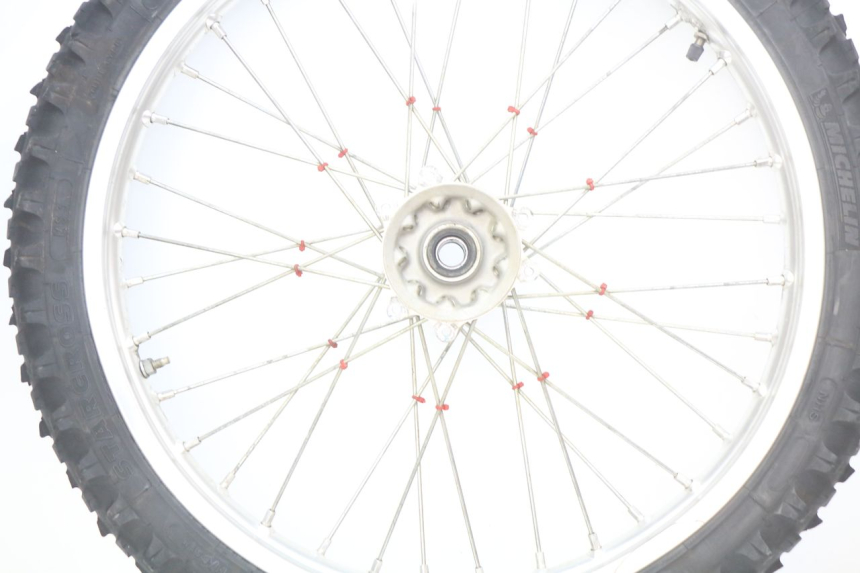 photo de CERCHIO ANTERIORE HONDA CRF CR-F 450 (2005 - 2008) - Angolazione alternativa