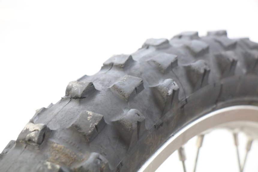 photo de CERCHIO ANTERIORE HONDA CRF CR-F 450 (2005 - 2008) - Zoom sullo stato d'uso