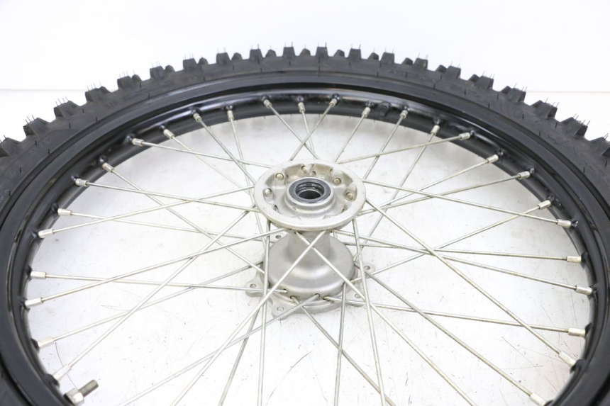 photo de CERCHIO ANTERIORE HONDA CRF R 250 (2020 - 2021) - Dettagli dei punti di fissaggio