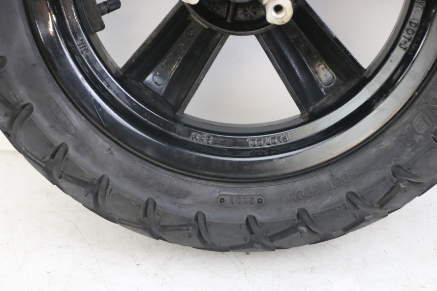 photo de CERCHIO ANTERIORE SYM CROX 4T 50 (2016 - 2023) - Marcature e riferimenti originali