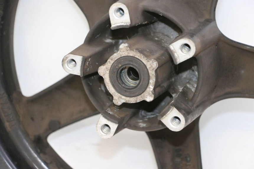 photo de CERCHIO ANTERIORE YAMAHA CYGNUS X INJECTION 125 (2007 - 2013) - Zoom sui componenti