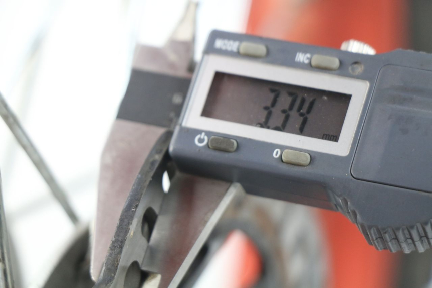 photo de CERCHIO ANTERIORE CCR DIRT BIKE 125 - Zoom sui componenti