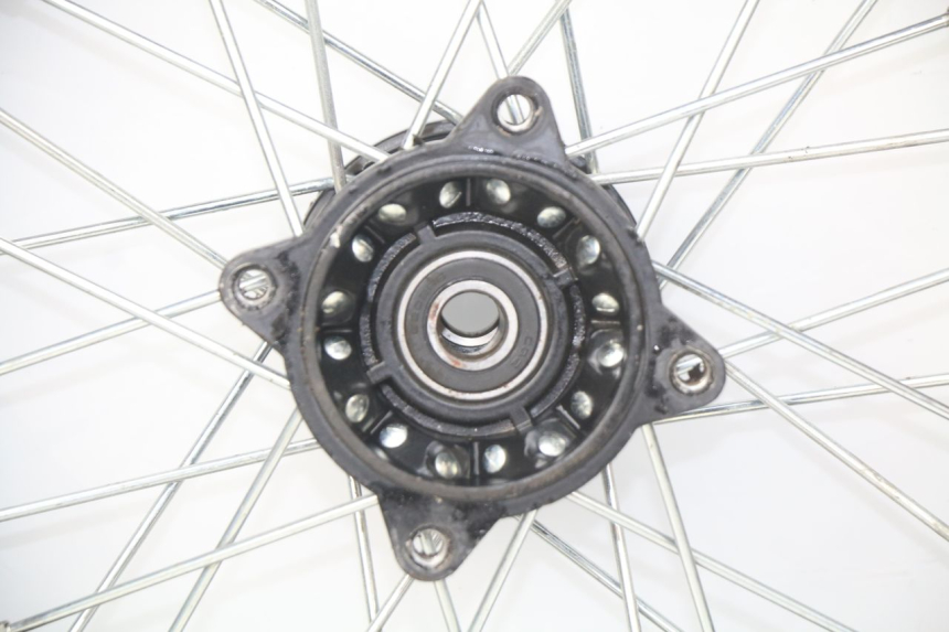 photo de CERCHIO ANTERIORE LONCIN DIRT BIKE 125 - Stato della superficie e materiale