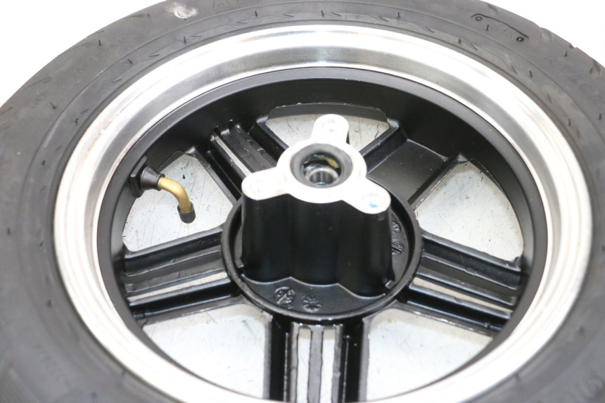 photo de CERCHIO ANTERIORE WAYSCRAL E-START 1 (2018 - 2022) - Dettagli dei punti di fissaggio