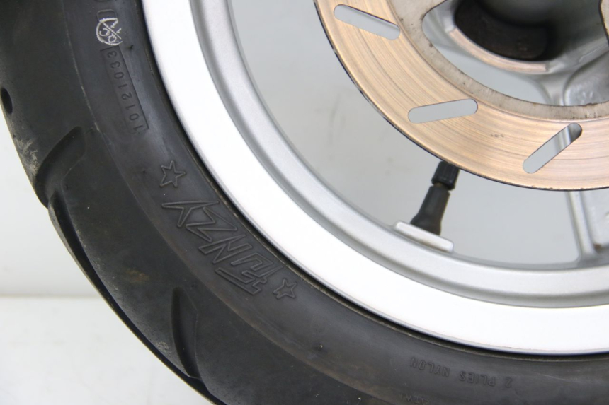 photo de CERCHIO ANTERIORE PEUGEOT E-VIVACITY 1 (2012 - 2018) - Primo piano ad alta risoluzione