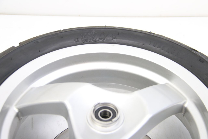 photo de CERCHIO ANTERIORE PEUGEOT E-VIVACITY 1 (2012 - 2018) - Vista d'insieme del prodotto