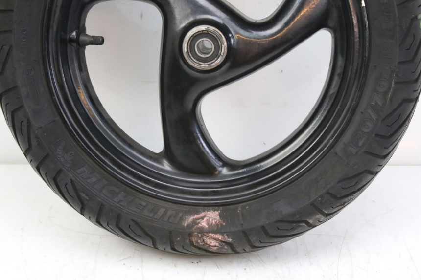 photo de CERCHIO ANTERIORE PEUGEOT ELYSTAR 50 (2002 - 2014) - Zoom sullo stato d'uso