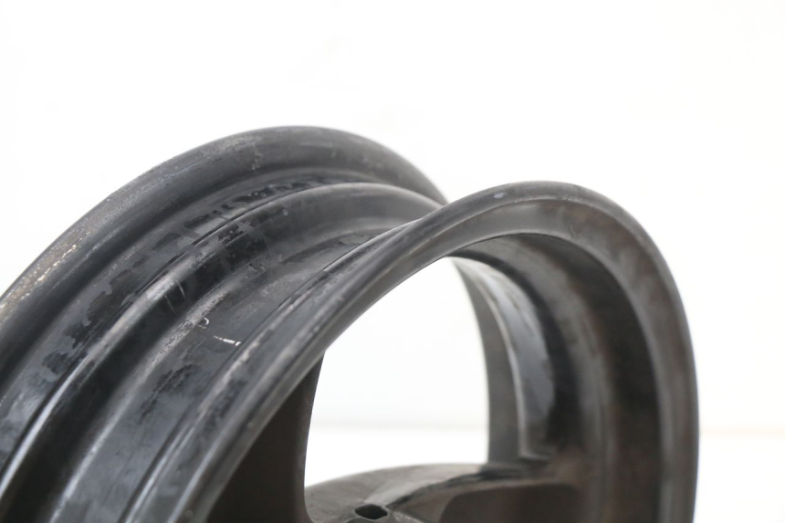 photo de CERCHIO ANTERIORE PEUGEOT ELYSTAR 50 (2002 - 2014) - Ricambio usato controllato