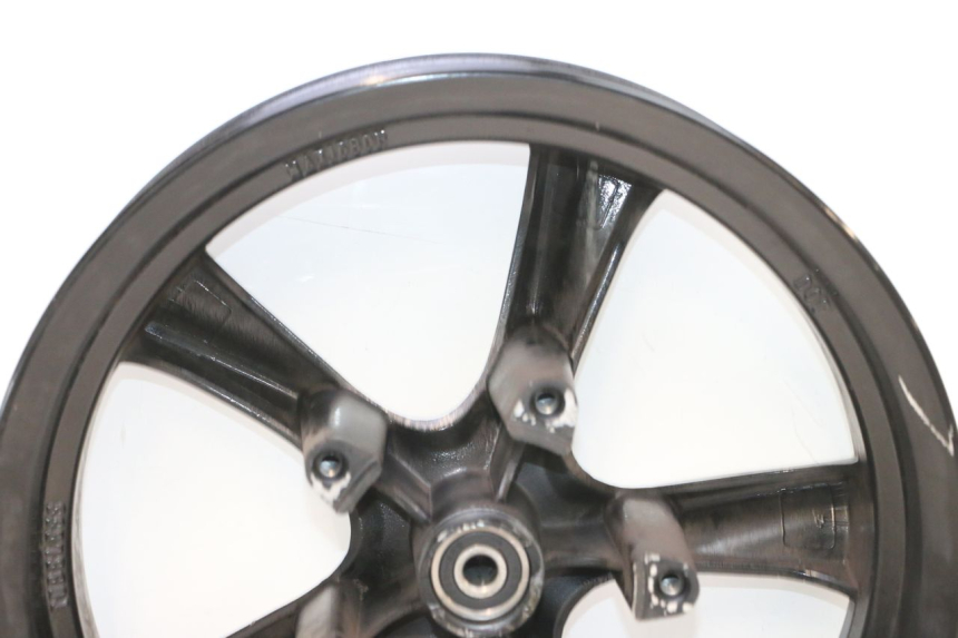 photo de CERCHIO ANTERIORE JM MOTORS F45i 4T 50 (2020 - 2023) - Stato della superficie e materiale