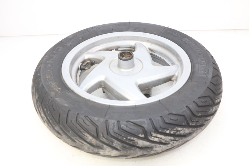 photo de CERCHIO ANTERIORE HONDA FES PANTHEON 2T 125 (1998 - 2002) - Vista d'insieme del prodotto