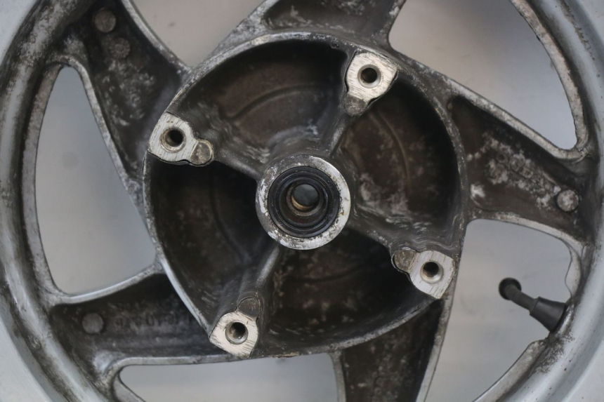 photo de CERCHIO ANTERIORE HONDA FES PANTHEON 2T 125 (1998 - 2002) - Ricambio usato controllato