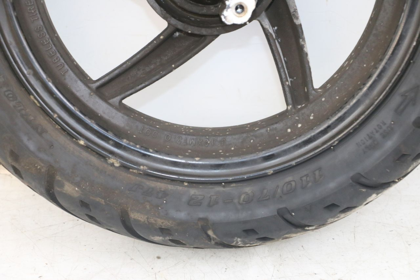 photo de CERCHIO ANTERIORE SYM FIDDLE 2 50 (2008 - 2013) - Caratteristiche distintive