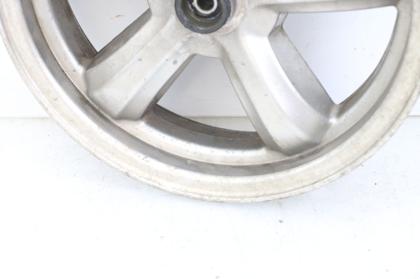 photo de CERCHIO ANTERIORE SYM FIDDLE 3 III 50 (2014 - 2020) - Dettagli dei punti di fissaggio