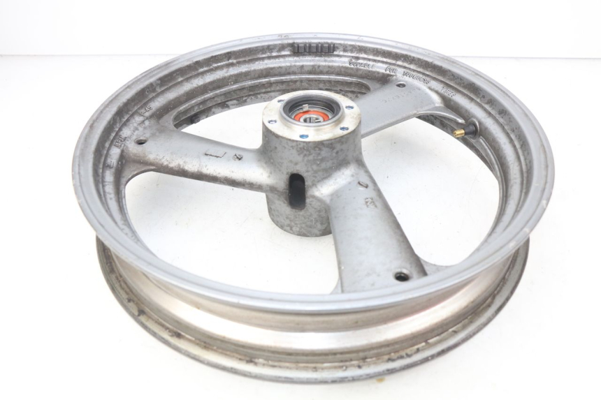 photo de CERCHIO ANTERIORE YAMAHA FJ 3CX 1200 (1986 - 1996) - Caratteristiche distintive